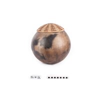 Pot/ceramic vessel